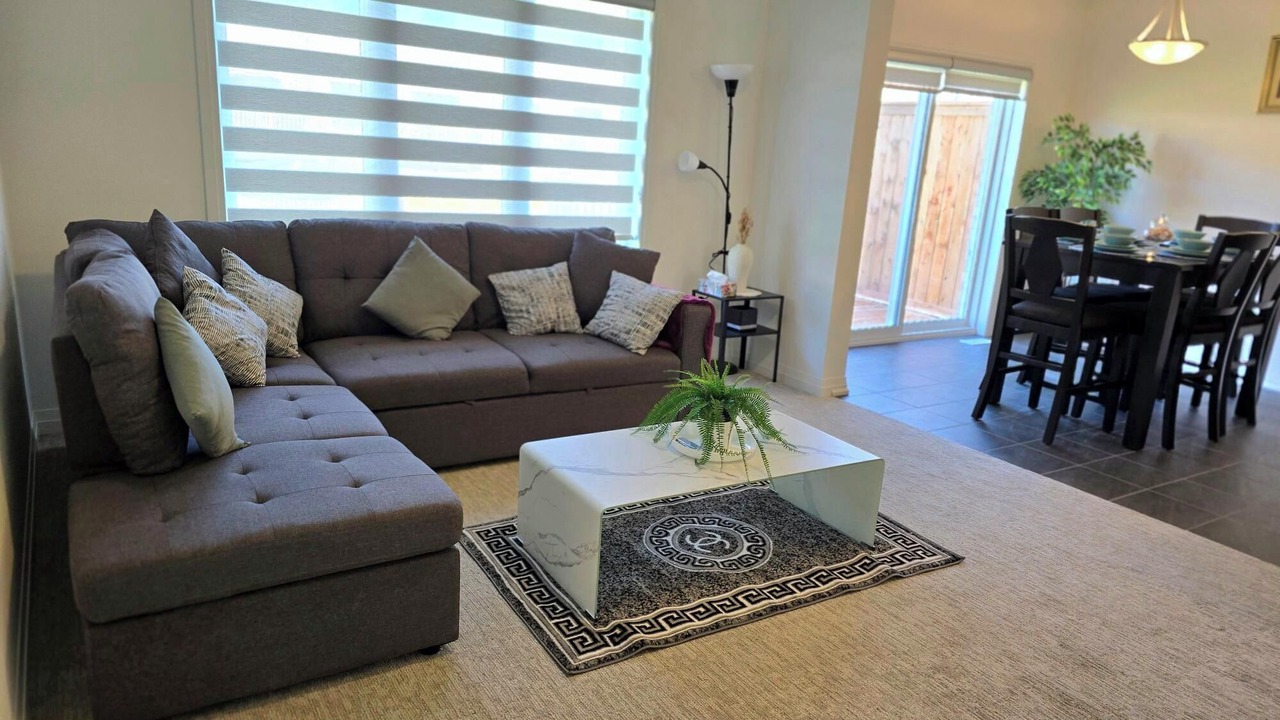 Photo of Livingroom in Niagara Falls