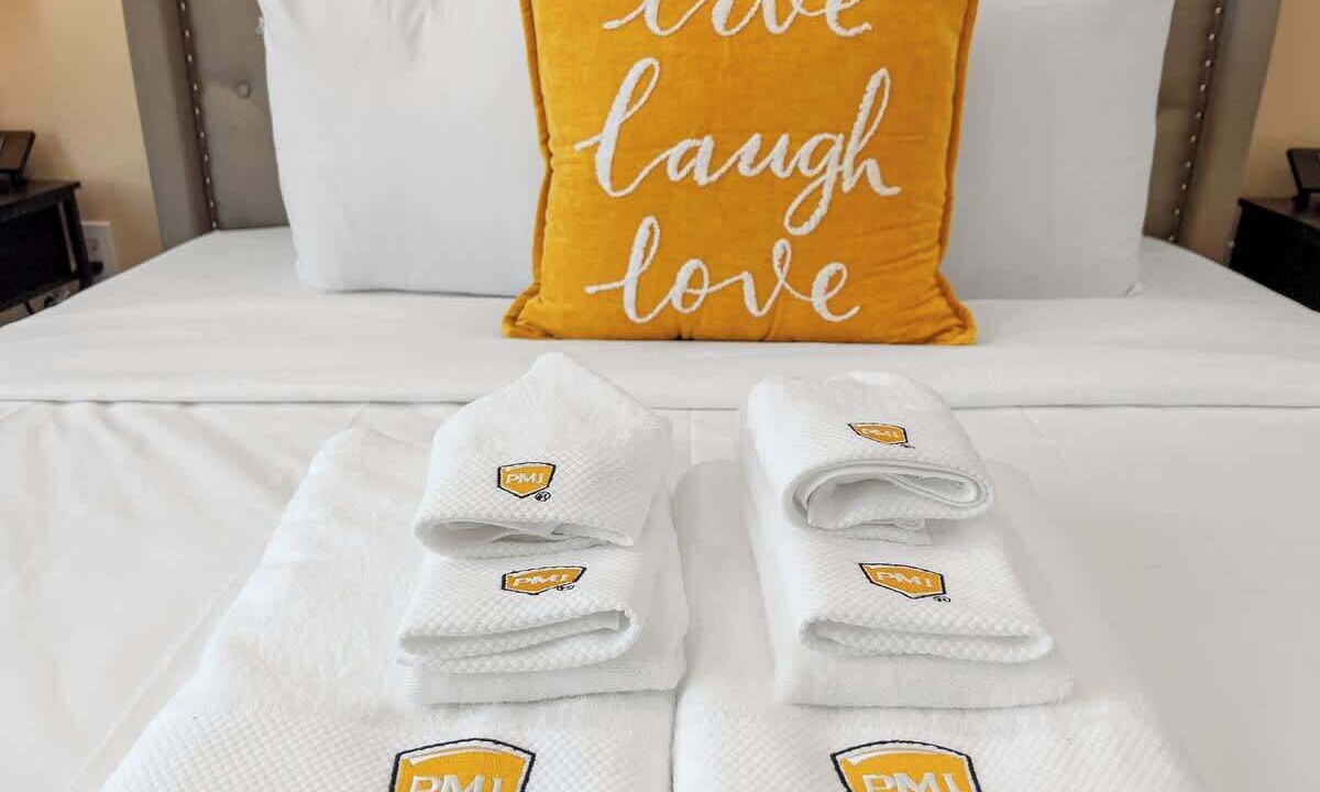 Photo of Bedroom in Excelsior