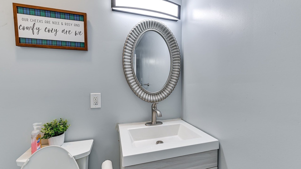 Photo of Bathroom in Jeffersonville