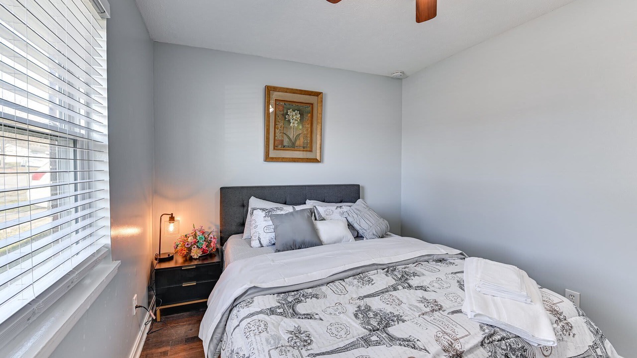 Photo of Bedroom in Jeffersonville