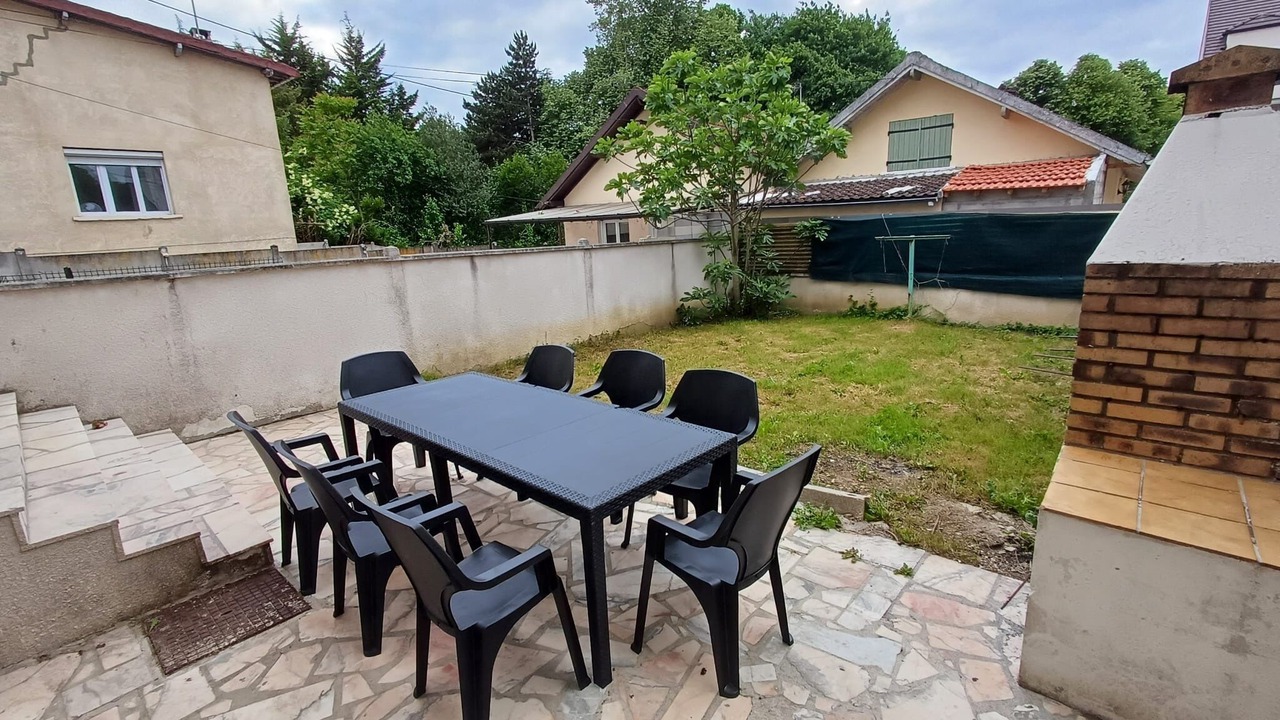 Photo of Outdoor in Villiers-le-Bel