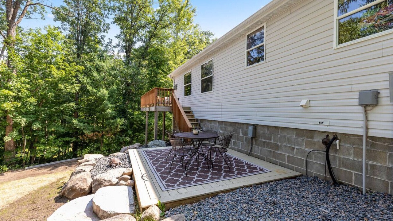 Photo of Outdoor in Longville