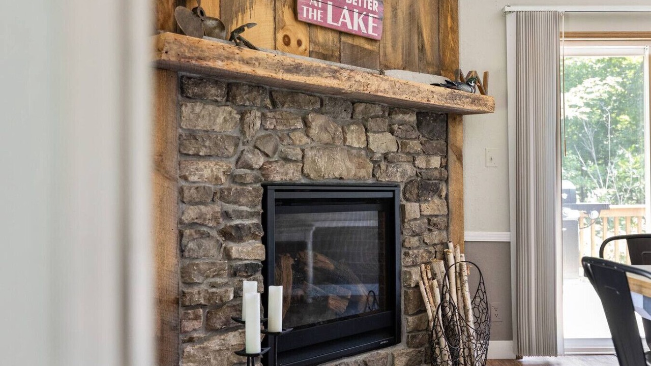 Photo of Livingroom in Longville