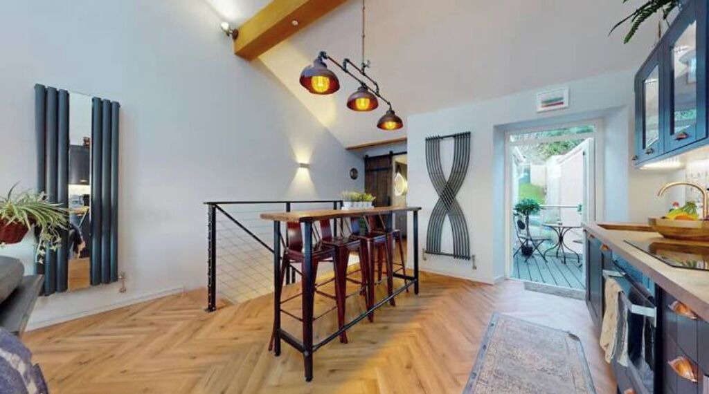 Photo of Others in Mumbles