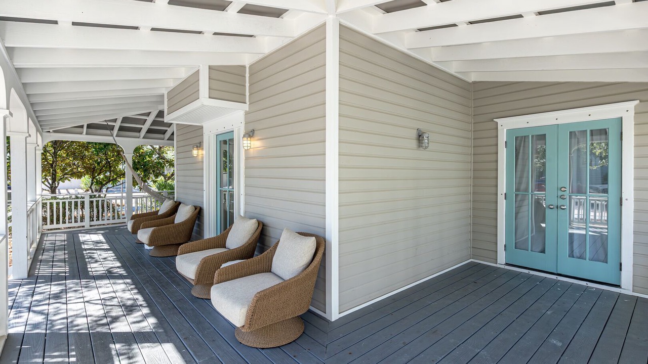 Photo of Patio Balcony in Seaside