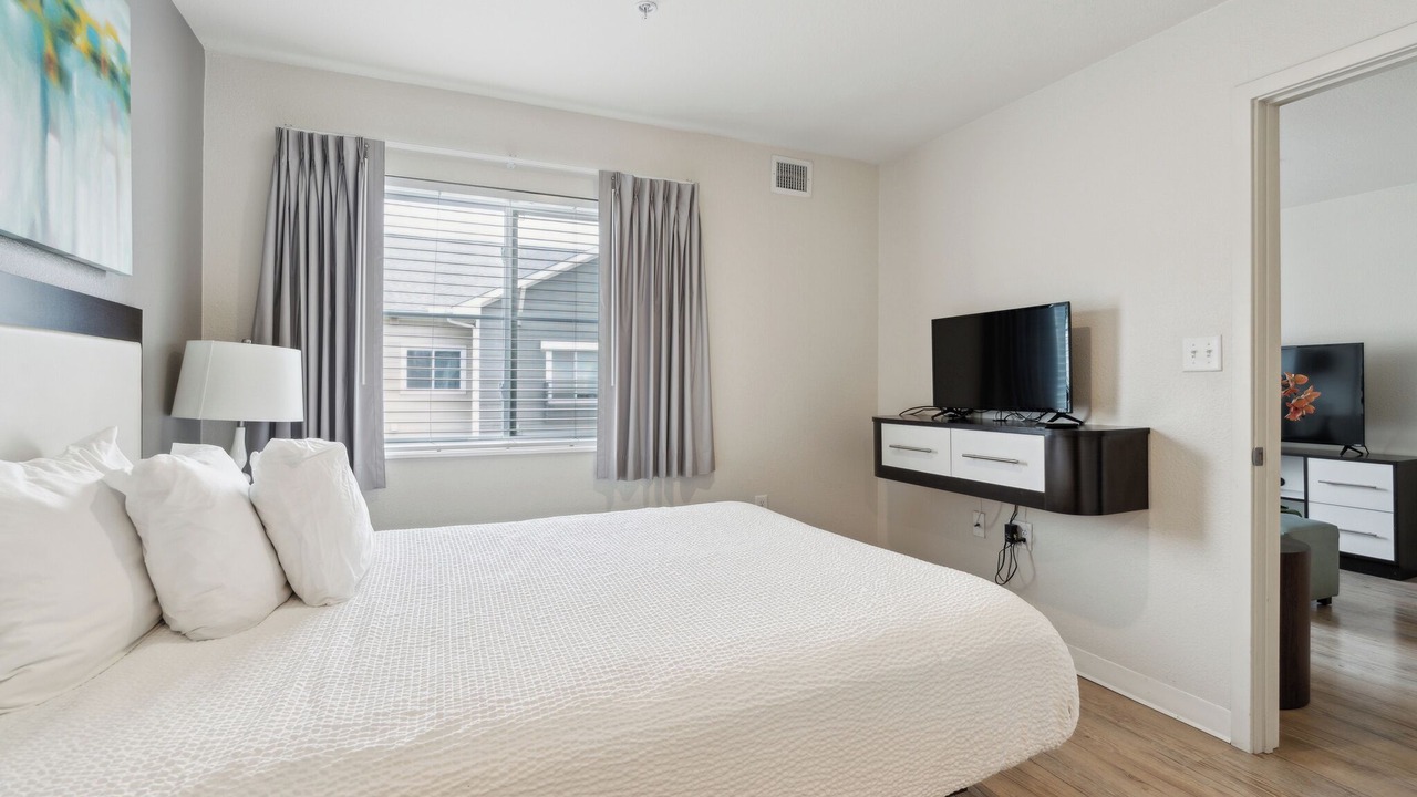 Photo of Bedroom in Far North Central