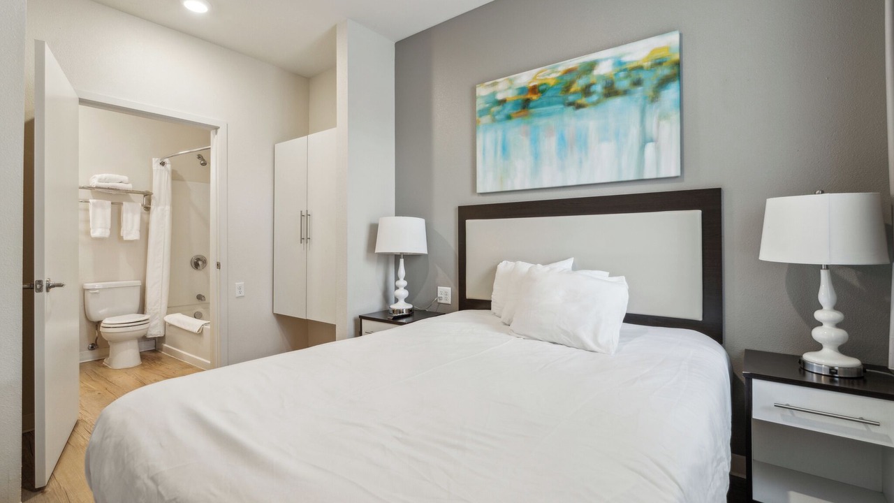 Photo of Bedroom in Far North Central