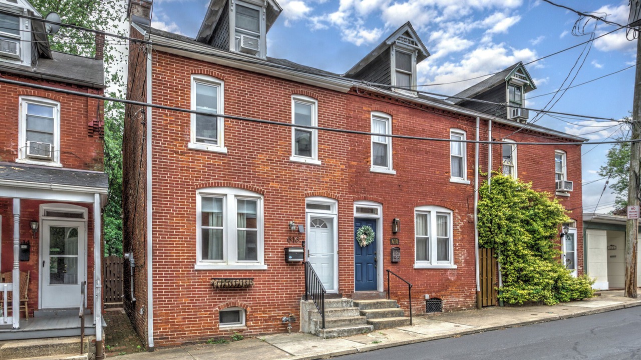 Photo of Outdoor in Lancaster