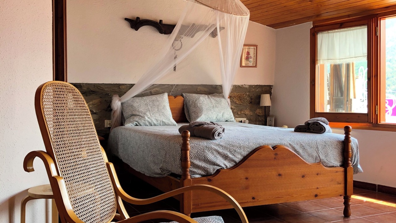 Photo of Bedroom in Estamariu