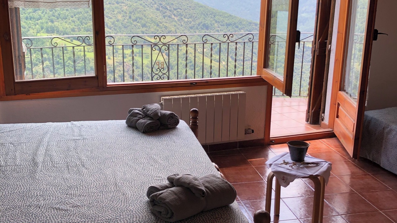 Photo of Bedroom in Estamariu