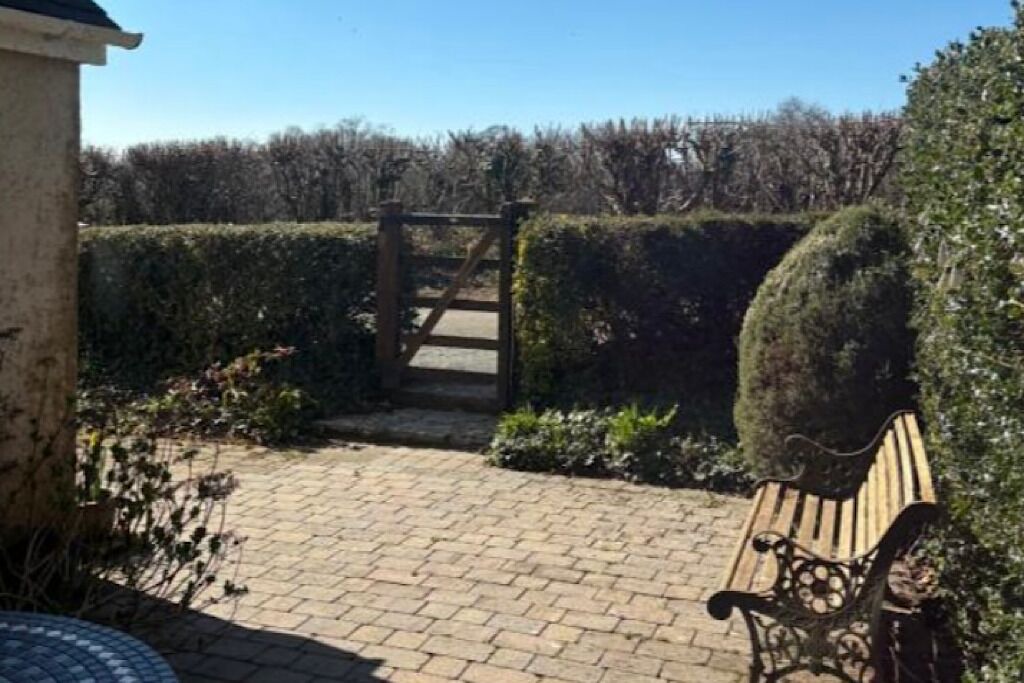 Photo of Patio Balcony in Lytchett Matravers