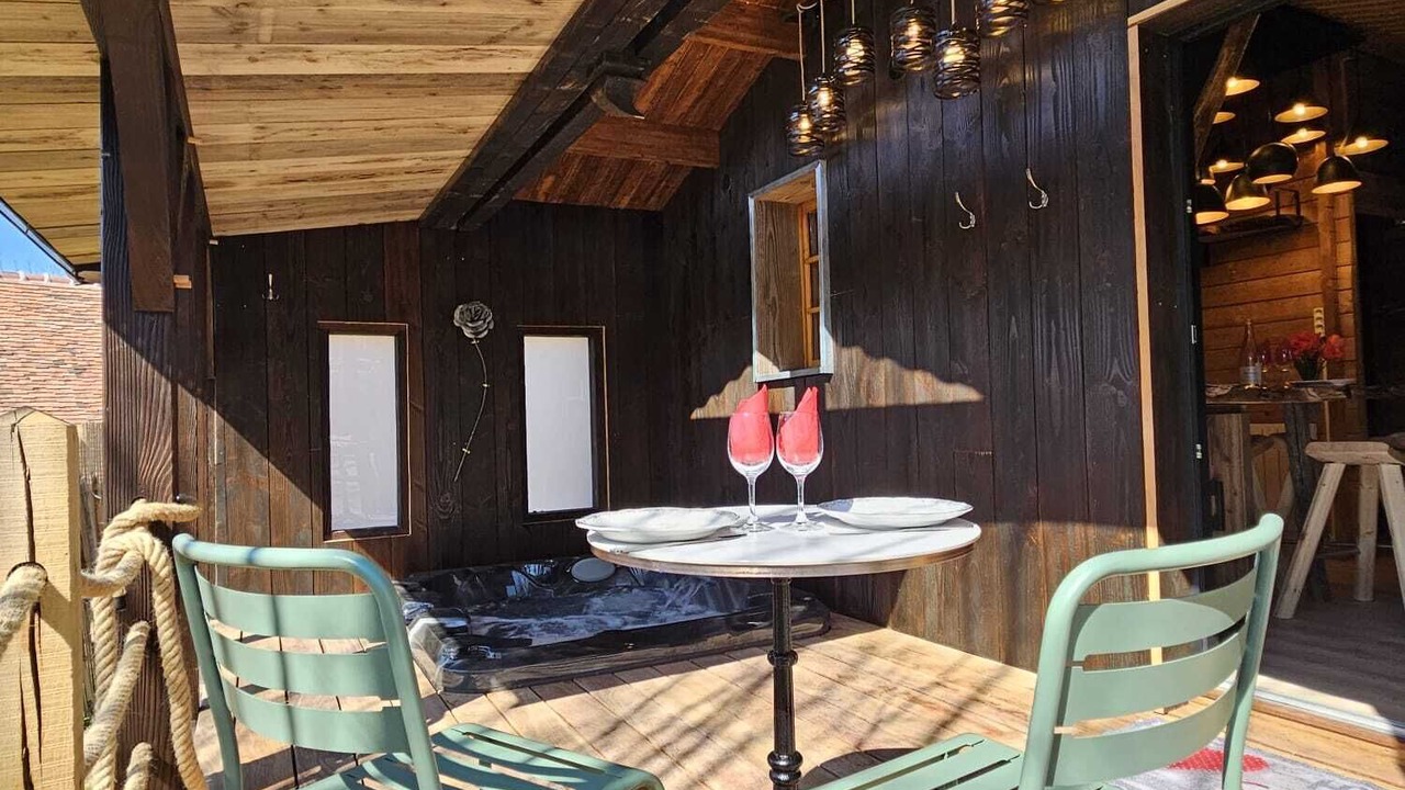 Photo of Outdoor in La Bussiere-sur-Ouche