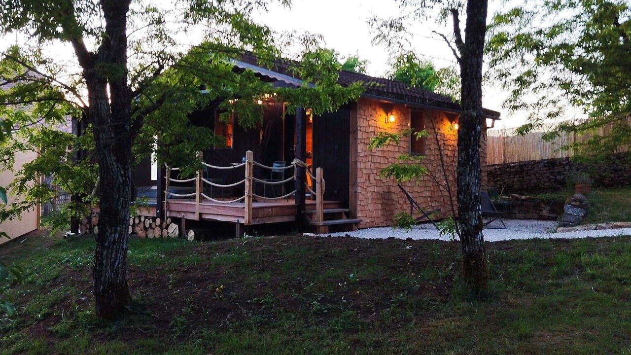 Photo of Outdoor in La Bussiere-sur-Ouche