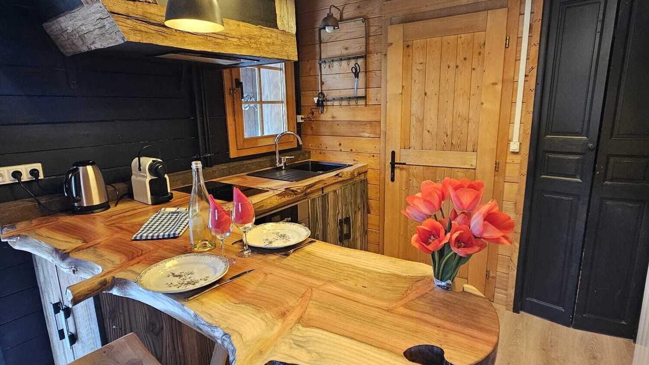 Photo of Kitchen in La Bussiere-sur-Ouche