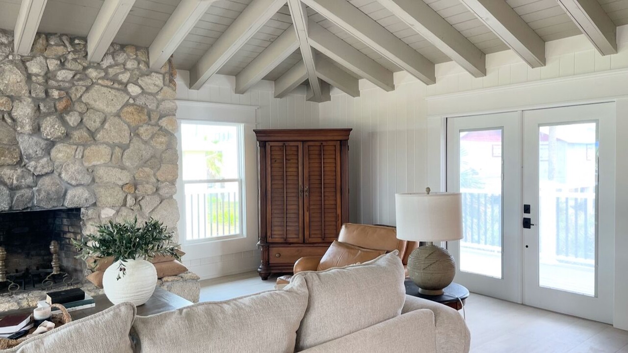 Photo of Livingroom in Marineland Acres