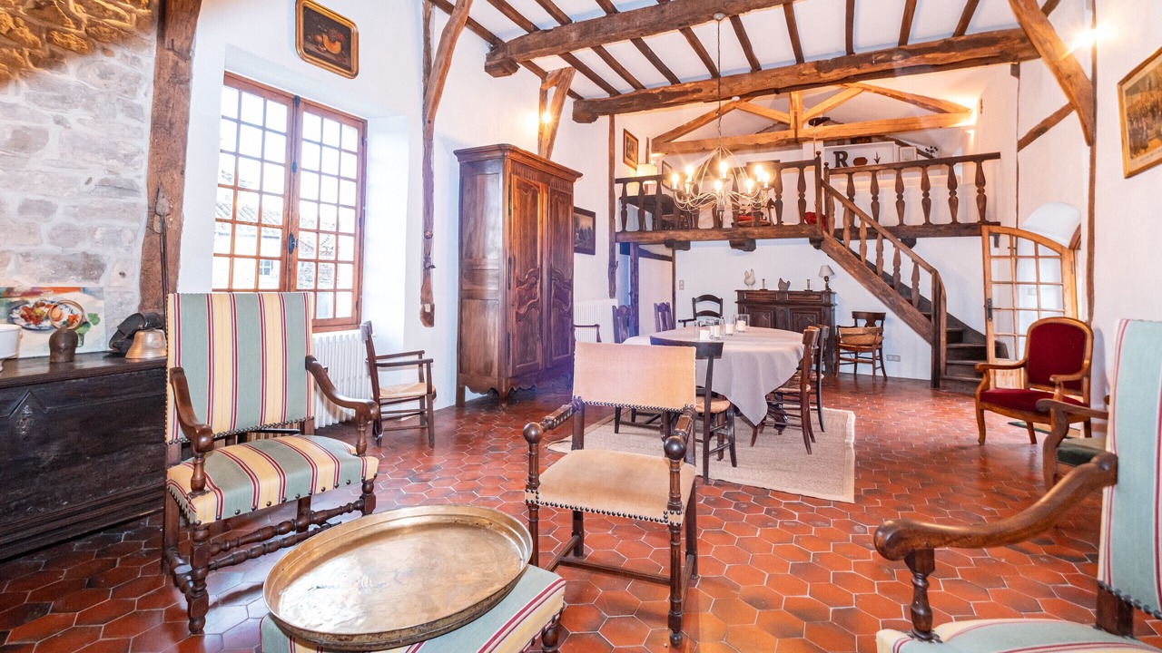 Photo of Livingroom in Saint-Michel-de-Vax