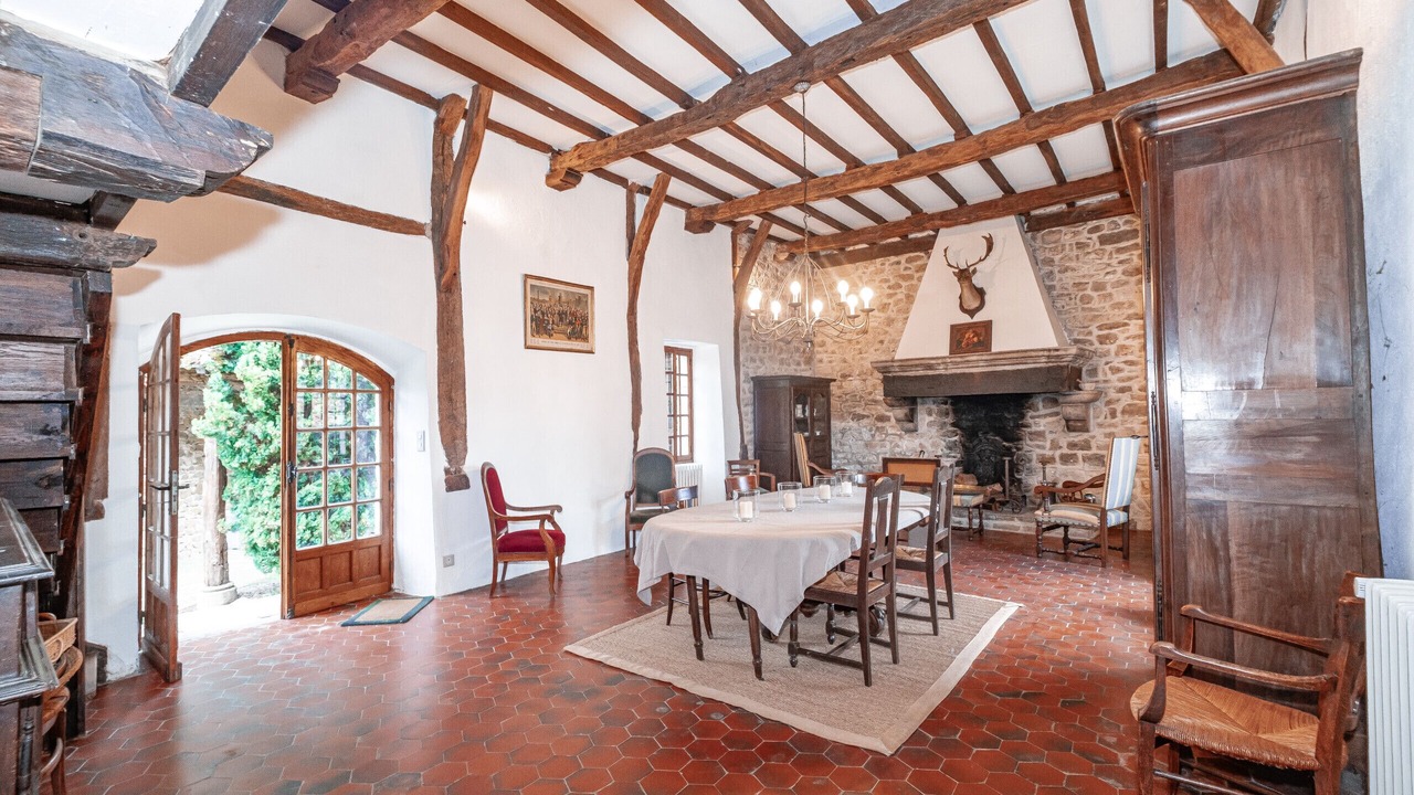 Photo of Livingroom in Saint-Michel-de-Vax