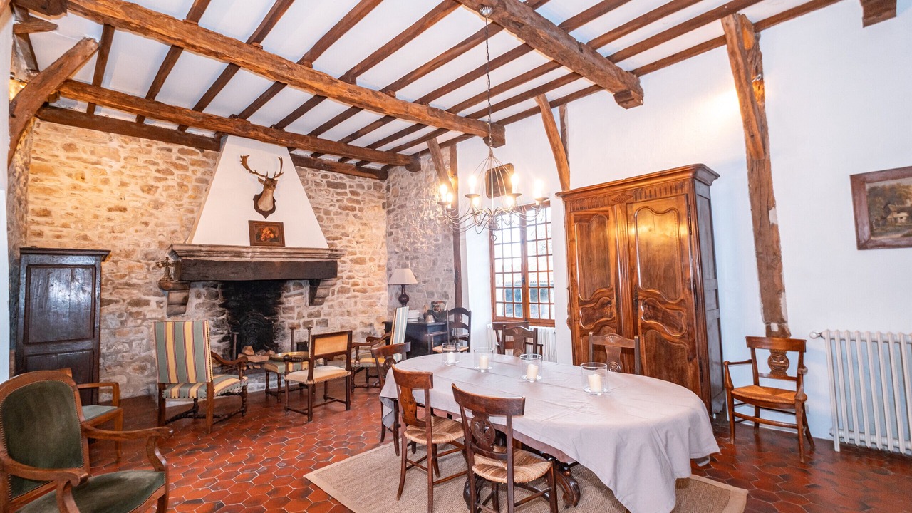 Photo of Livingroom in Saint-Michel-de-Vax