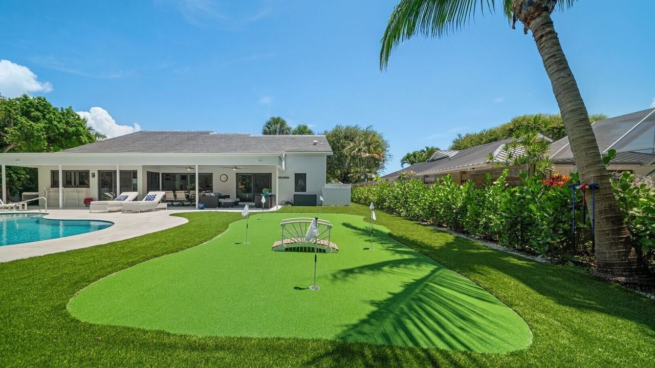 Photo of Others in Lake Ida Shores