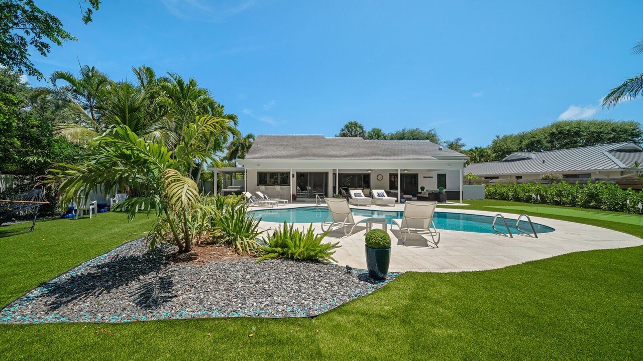 Photo of Others in Lake Ida Shores