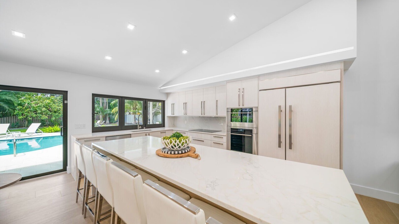 Photo of Others in Lake Ida Shores