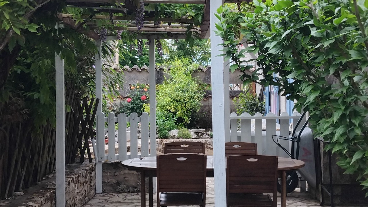 Photo of Outdoor in Saint-Matre