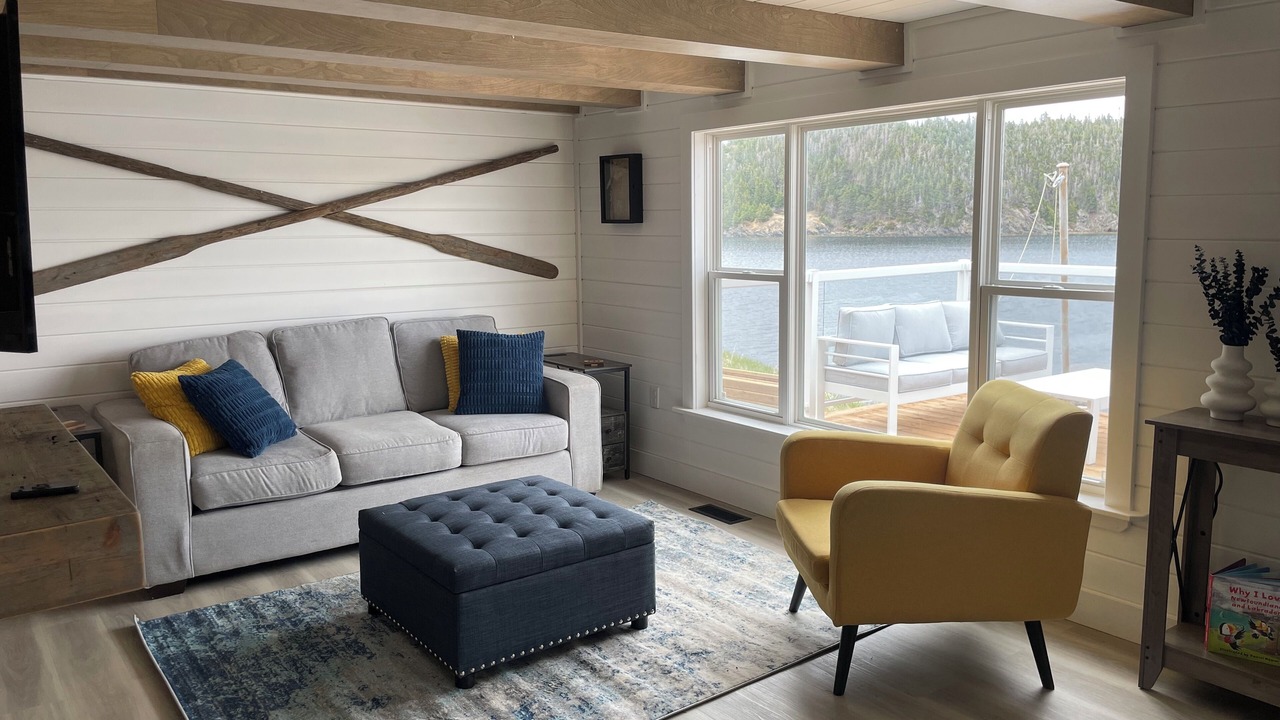 Photo of Livingroom in Salt Harbour