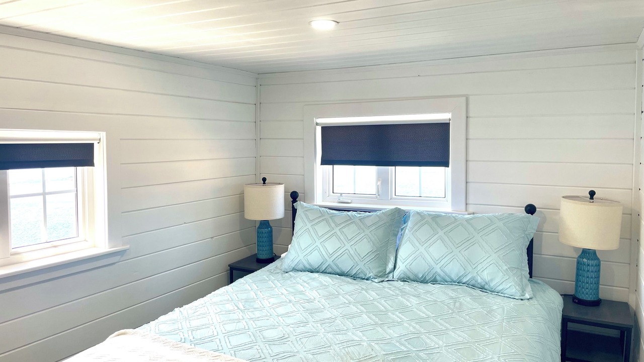 Photo of Bedroom in Salt Harbour