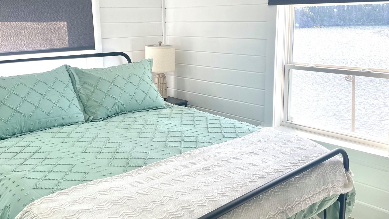 Photo of Bedroom in Salt Harbour