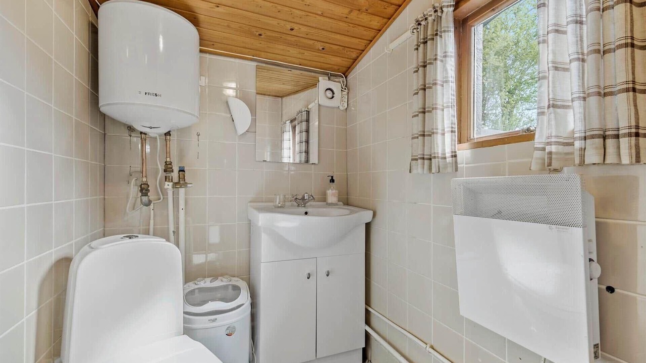 Photo of Bathroom in Store Fuglede