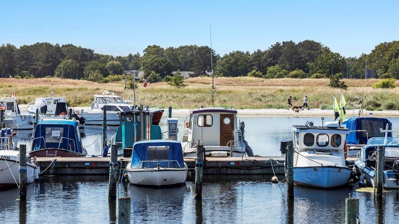 Photo of Others in Grena Strand