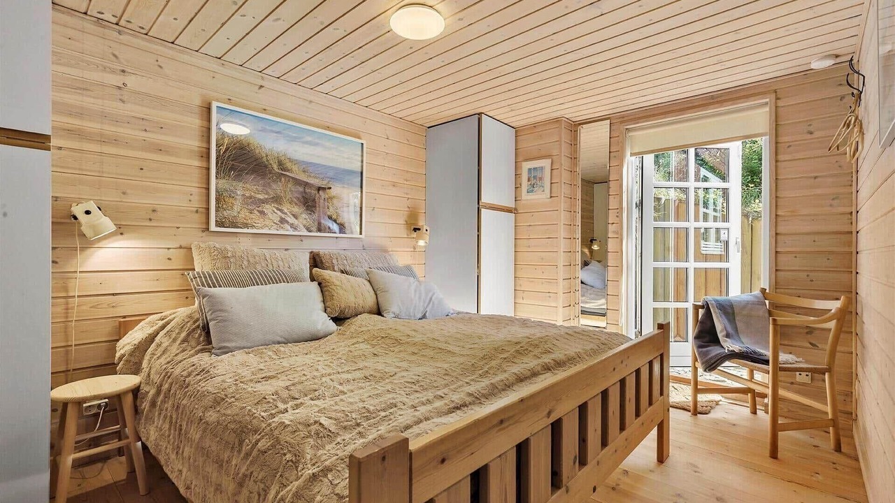 Photo of Bedroom in Grena Strand