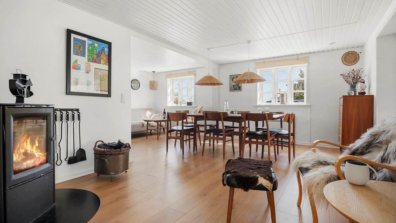 Photo of Others in Lokken