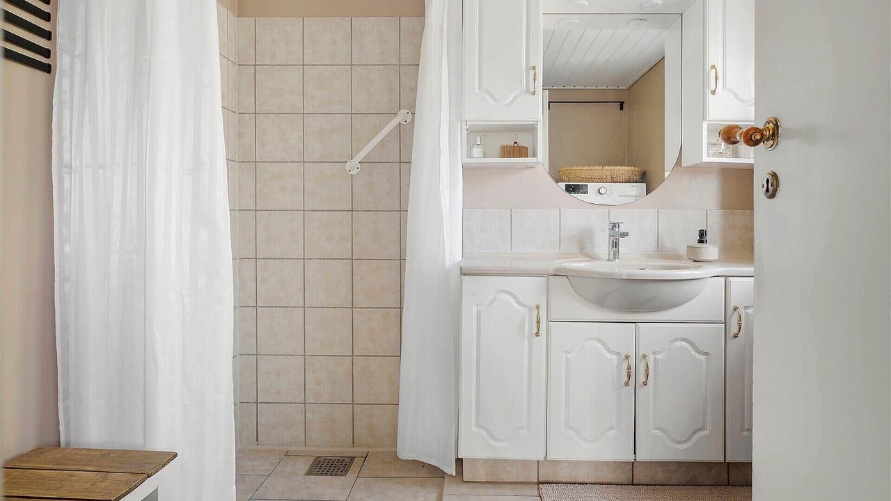 Photo of Bathroom in Lokken