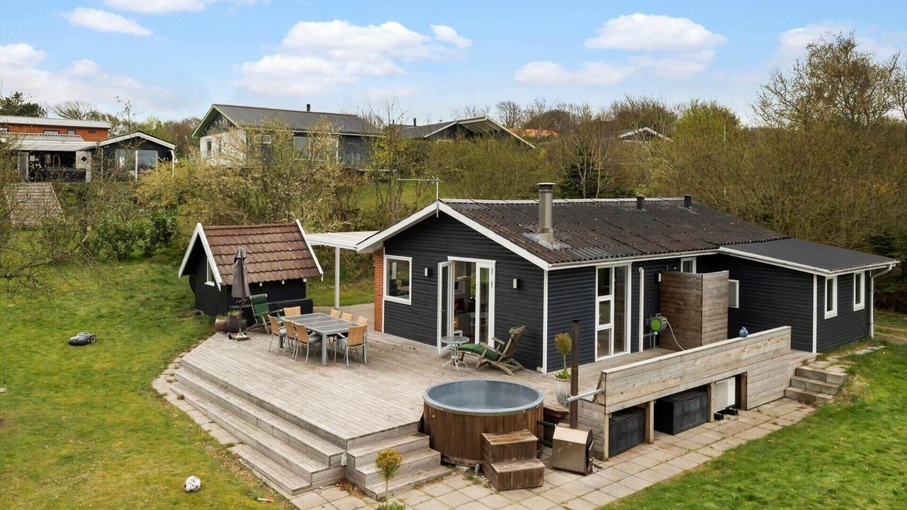 Photo of Outdoor in Oddesund Syd