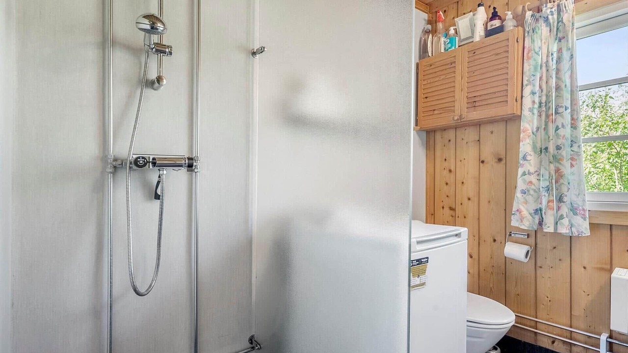 Photo of Bathroom in Bog By