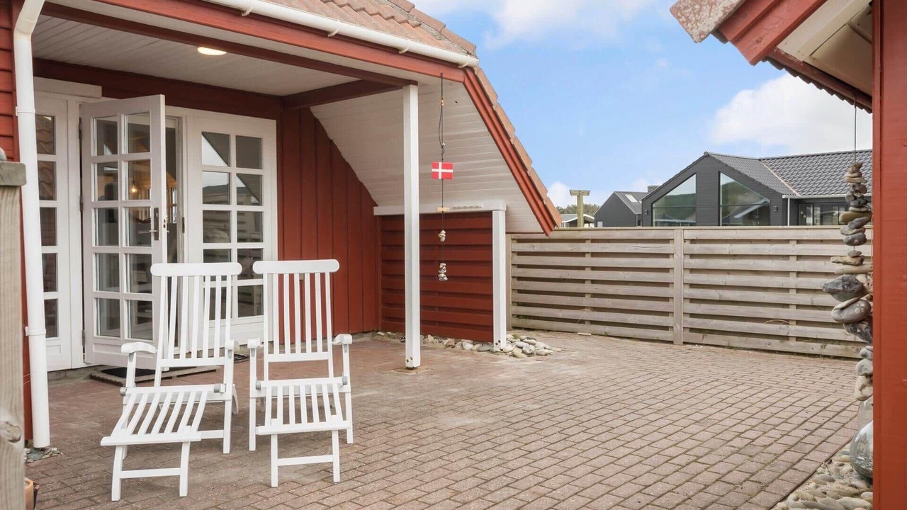 Photo of Patio Balcony in Vrist Strand