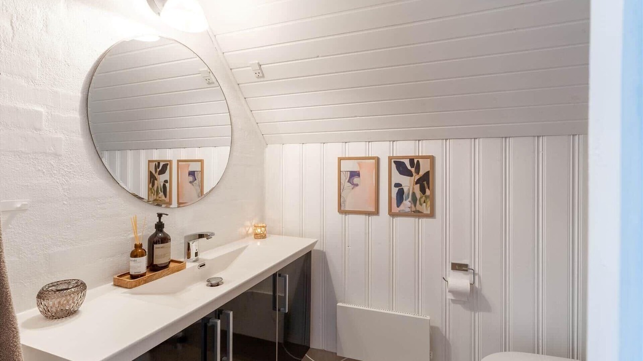 Photo of Bathroom in Vrist Strand