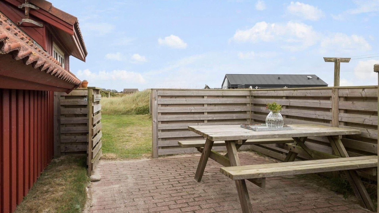 Photo of Outdoor in Vrist Strand