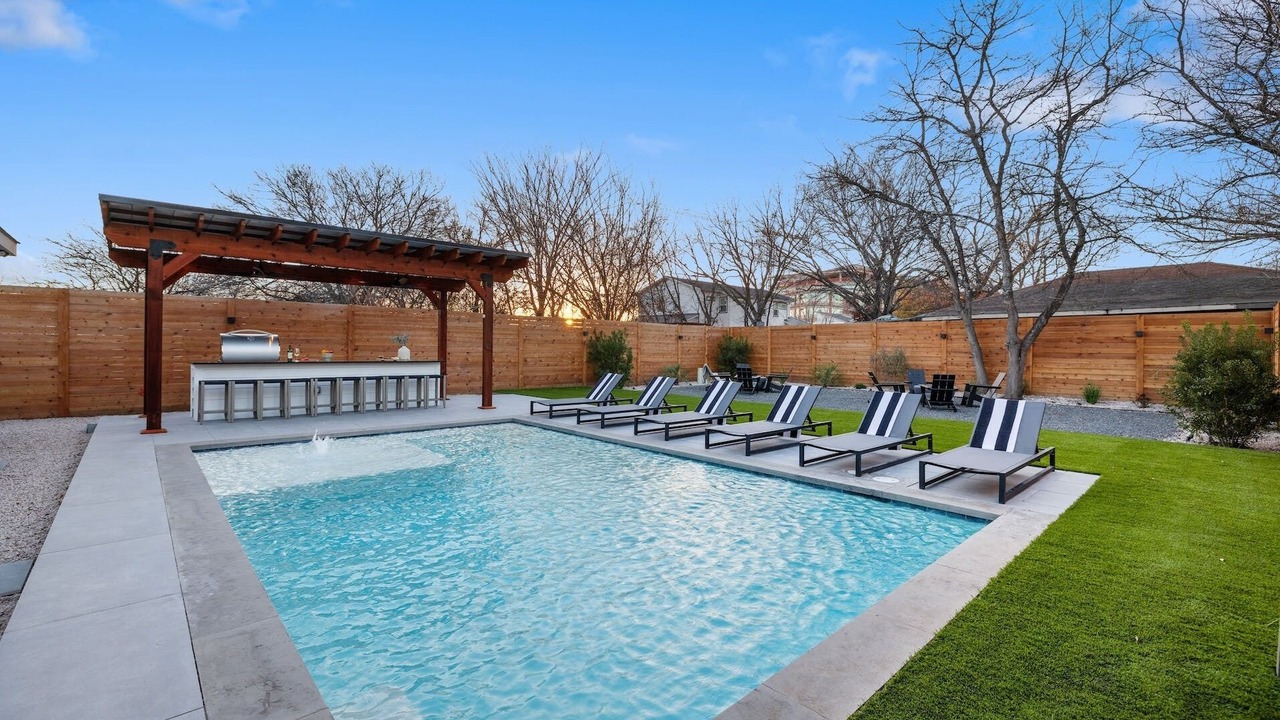 Photo of Outdoor in East MLK
