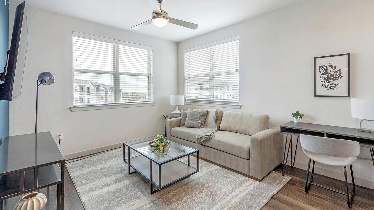 Photo of Livingroom in Fate