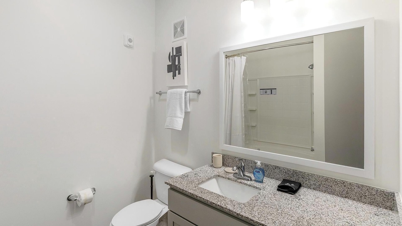Photo of Bathroom in Sand Ridge