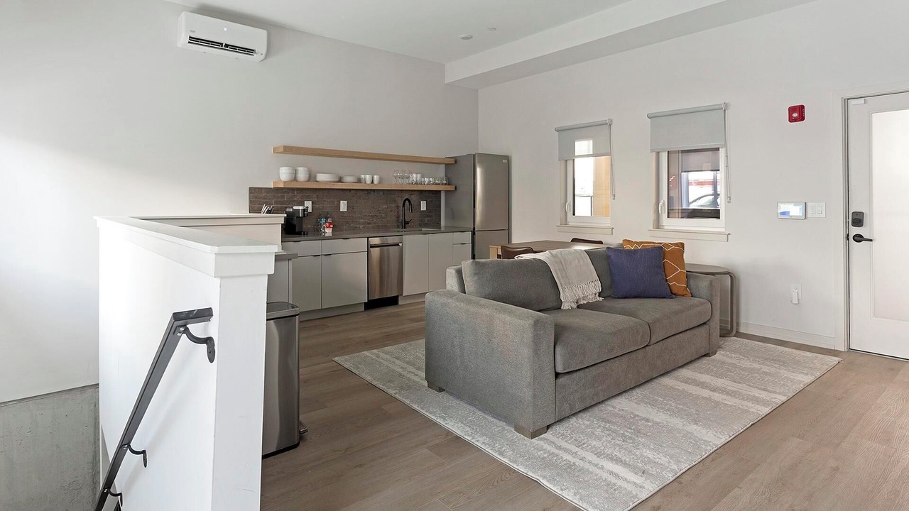 Photo of Livingroom in Norris Square