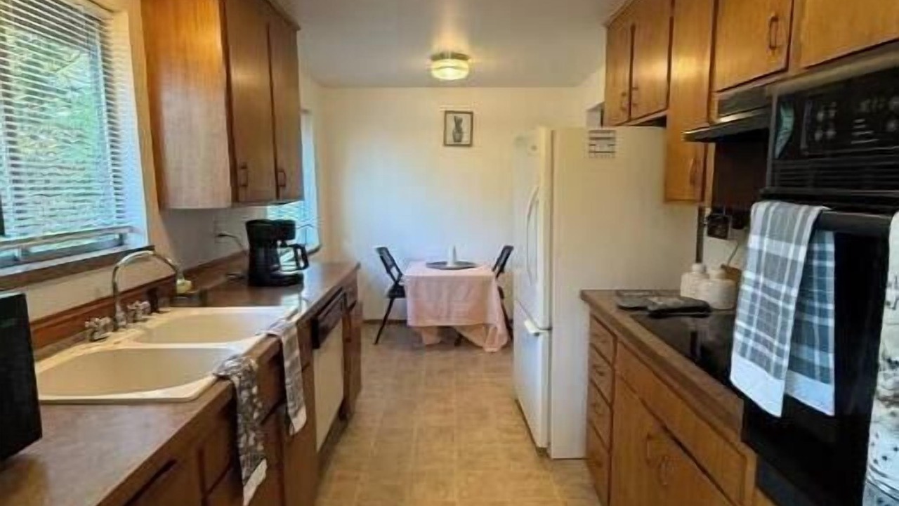 Photo of Kitchen in Seattle Metro Area