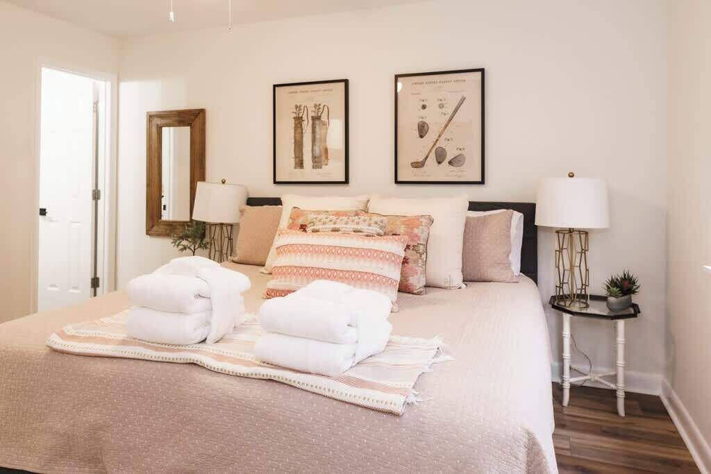 Photo of Bedroom in Saint Helena Island