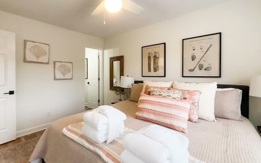 Photo of Bedroom in Saint Helena Island