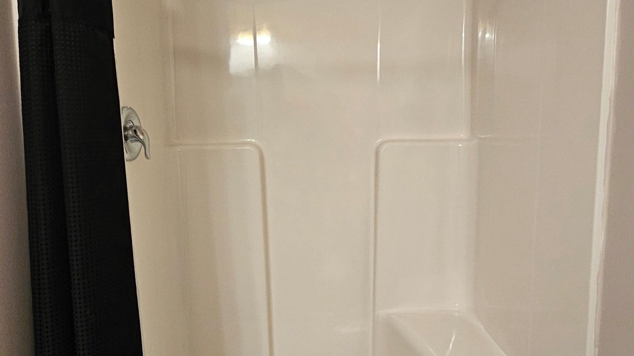 Photo of Bathroom in Confluence