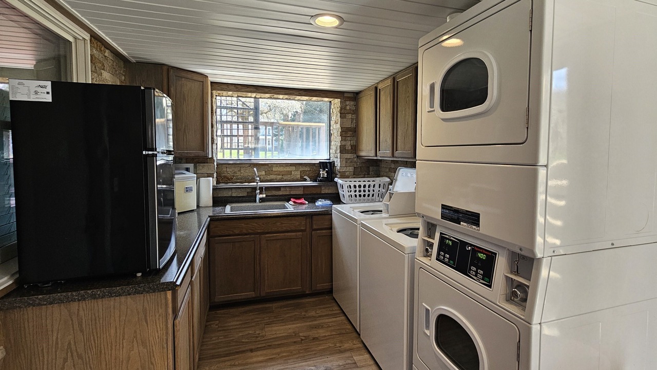 Photo of Kitchen in Confluence