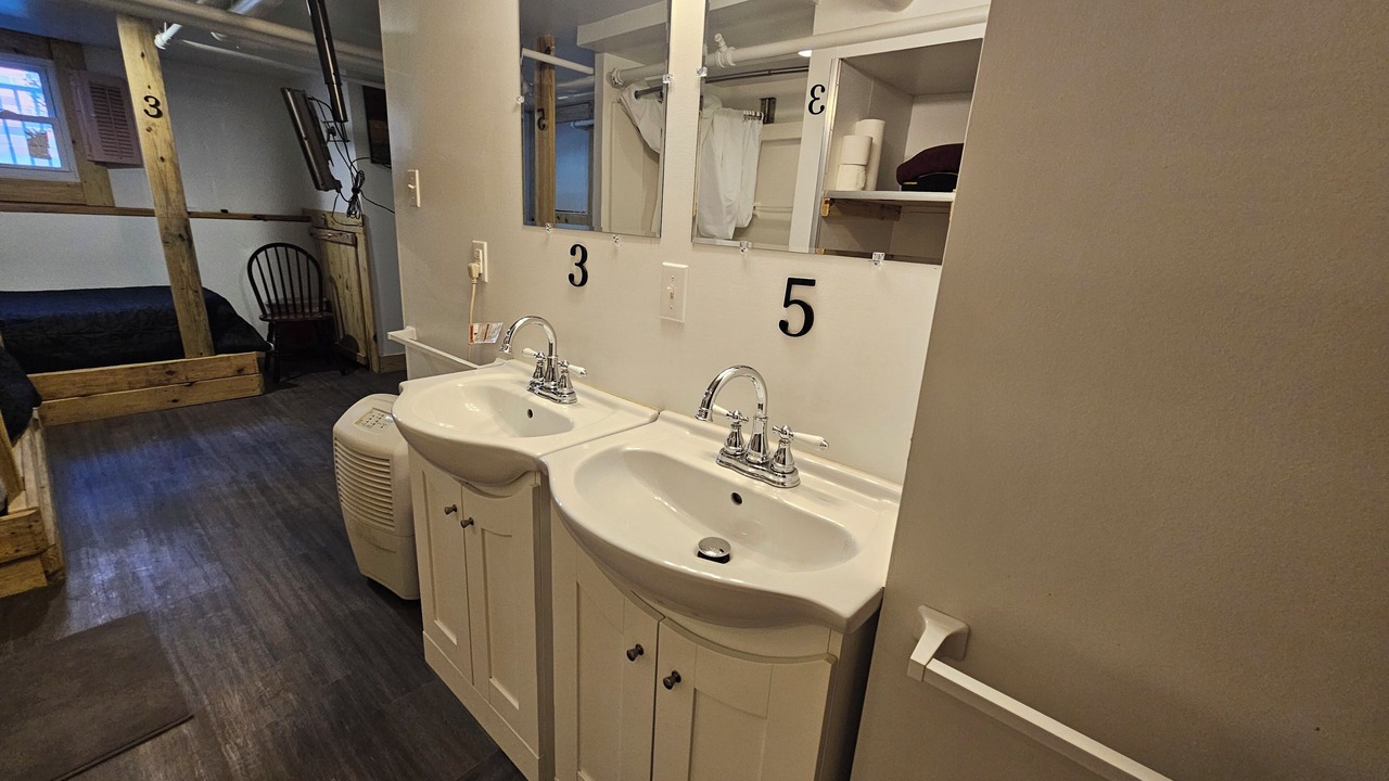 Photo of Others in Confluence