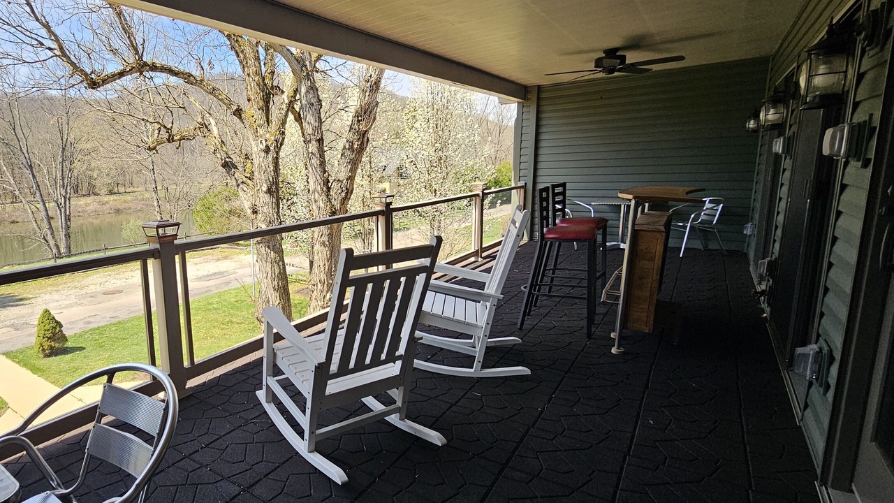 Photo of Patio Balcony in Confluence